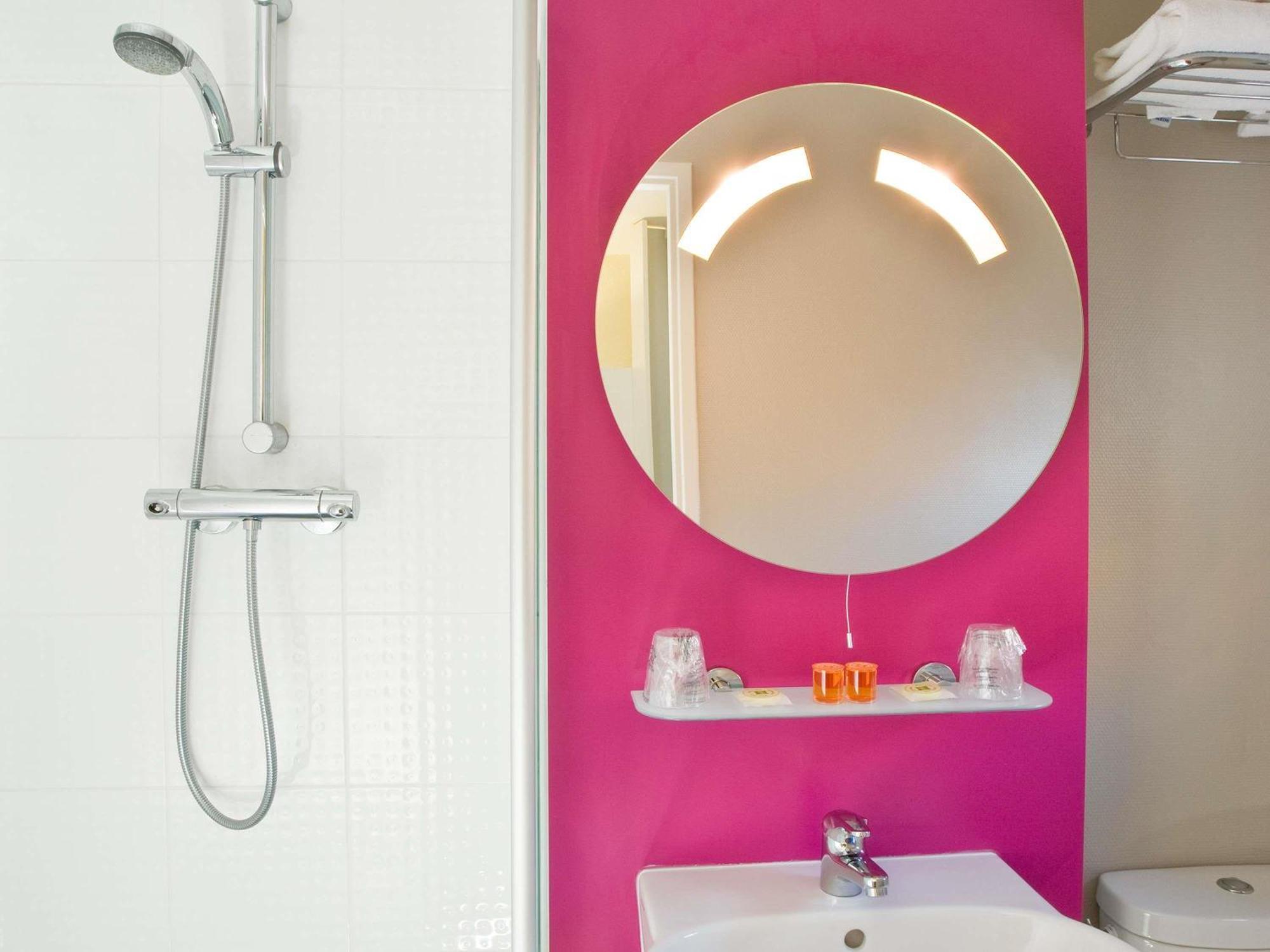 Hotel Ibis Styles Centre Gare Beffroi 3*